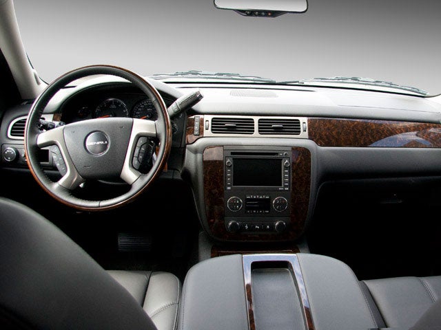 2009 GMC Yukon XL Base