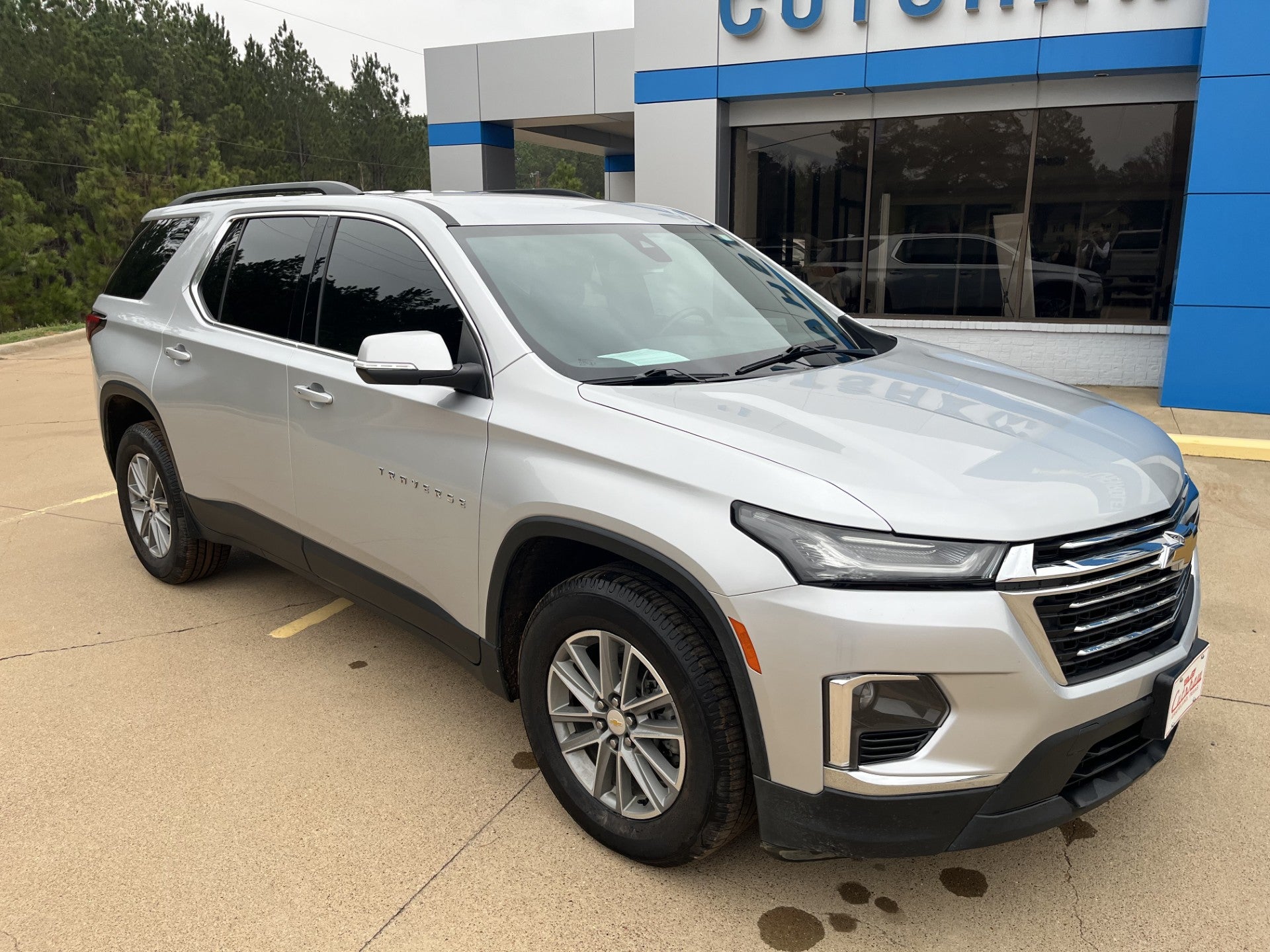 2022 Chevrolet Traverse LT Cloth