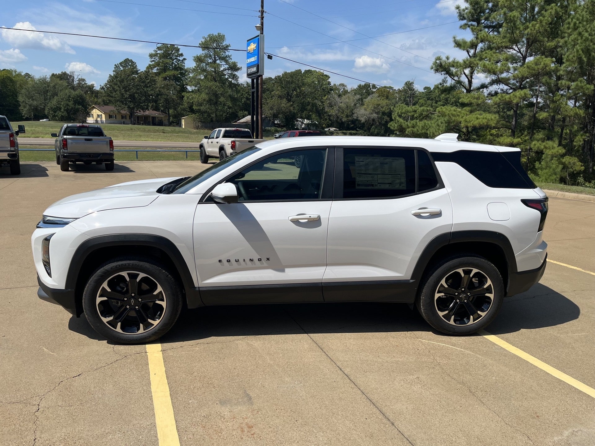 2027 Chevrolet Equinox LT